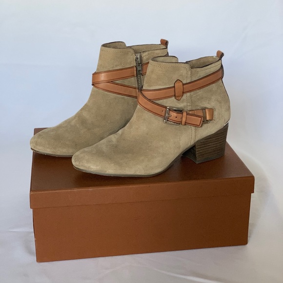 Coach Pauline Ankle Booties - Picture 1 of 7